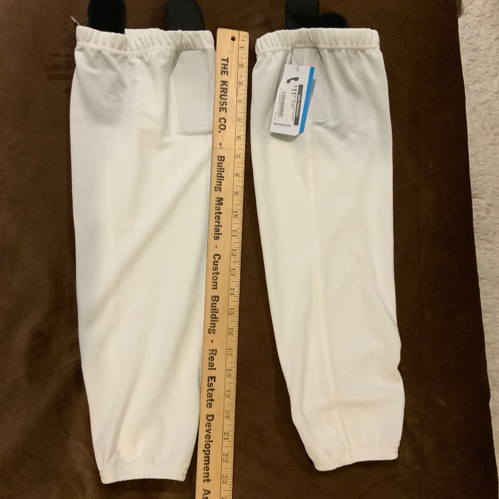 Champ Pro Sports White Youth Hockey Socks NWT Active Sport